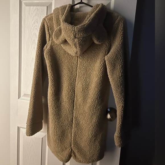 bear jumper - Picture 3 of 3